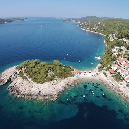 By The Sea Diana アパート *